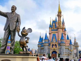 Disney обвиняет ИИ Google в нарушении авторских прав «в массовом масштабе»