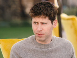 OpenAI столкнулась с протестом пользователей после сотрудничества с армией США