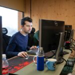 Парадокс «ботситтинга»: когда ИИ не освобождает от работы, а создает новую нагрузку