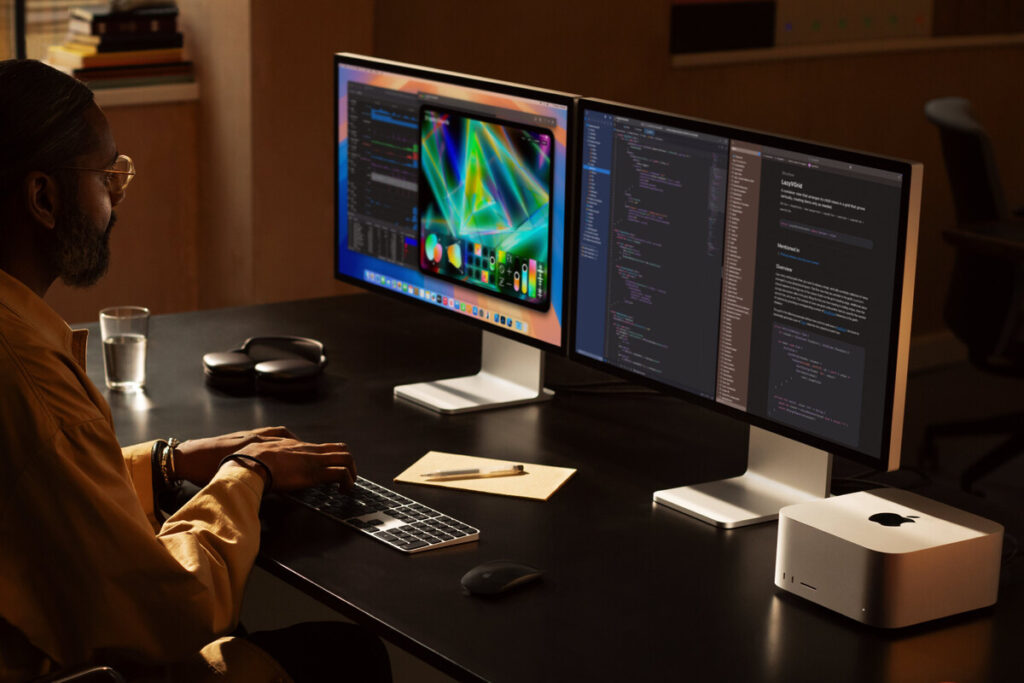 Apple проигрывает войну моделей искусственного интеллекта. Парадоксально, но она может выиграть войну, запустив их дома