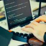 ИИ-агенты учатся улучшать собственное программное обеспечение, предсказывая ошибки до их появления